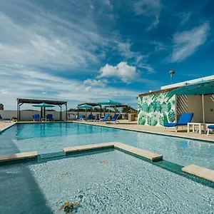 Inn Lux Villa's By Gg Palm Beach