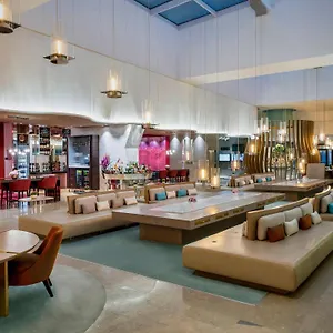Novotel Bosphorus מלון
