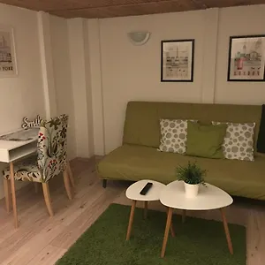 Révay 6 Budapest